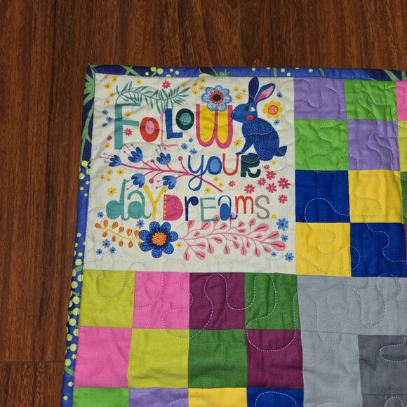 Handmade dog affirmation quilt 44Wx45L - Picture 7 of 8